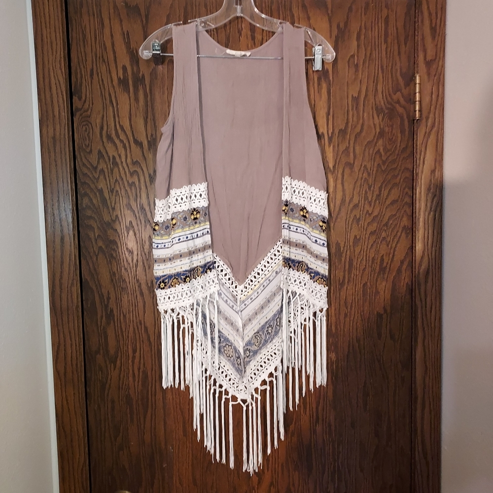 Entro Tan with floral lace fringe Boho style vest size S - Picture 1 of 4